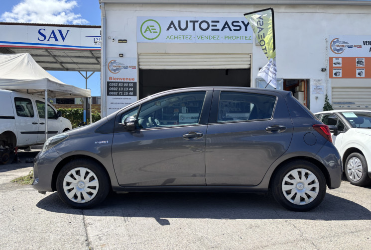 Toyota Yaris 1.5 HSD 100 DYNAMIC ( BOITE AUTO)