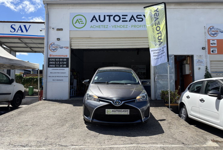 Toyota Yaris 1.5 HSD 100 DYNAMIC ( BOITE AUTO)