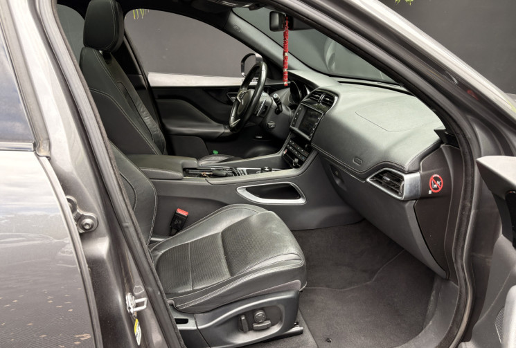 Jaguar F-Pace 20d 2.0D AWD 180cv R-DYNAMIC