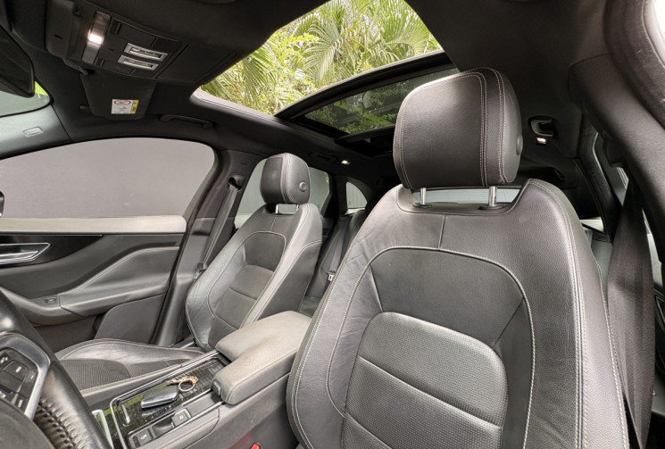 Jaguar F-Pace 20d 2.0D AWD 180cv R-DYNAMIC
