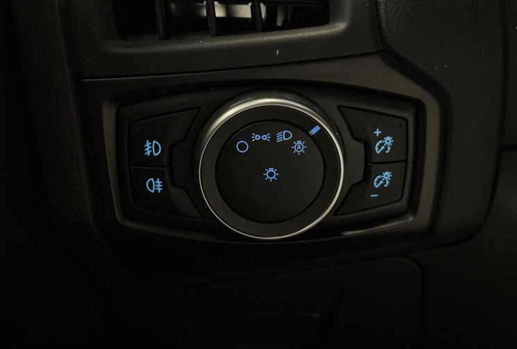 Ford Focus Phase 2 RS 2.3 Ti-VCT 350 ch • BLEU NITROUS • BAQUETS • SONY • PREMIERE MAIN