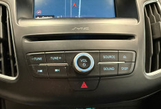 Ford Focus Phase 2 RS 2.3 Ti-VCT 350 ch • BLEU NITROUS • BAQUETS • SONY • PREMIERE MAIN