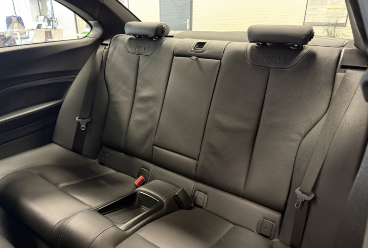 BMW M2 COUPE M Sport 370 ch DKG9 - PACK CARBON - HARMAN KARDON - Suivie complet
