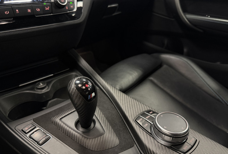BMW M2 COUPE M Sport 370 ch DKG9 - PACK CARBON - HARMAN KARDON - Suivie complet