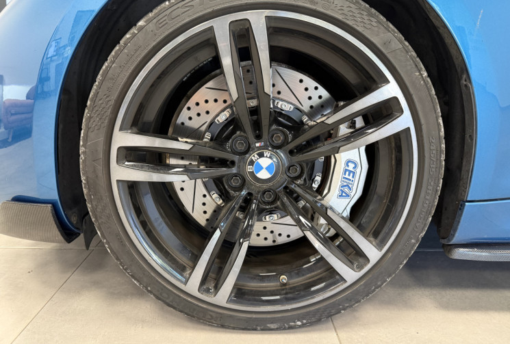 BMW M2 COUPE M Sport 370 ch DKG9 - PACK CARBON - HARMAN KARDON - Suivie complet