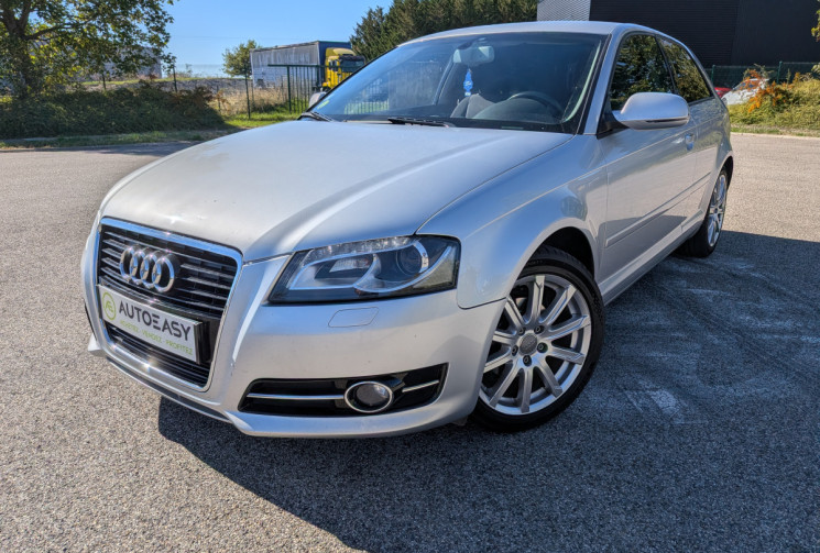 Audi A3  1.6 TDI 105 AMBIENTE DPF