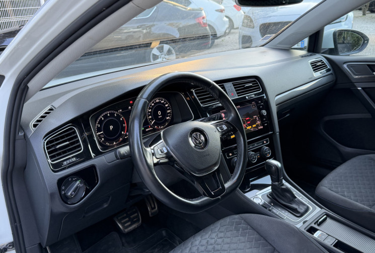 Volkswagen Golf 1.0 TSI 115 Connect DSG7 / Distribution OK / Carplay / Cockpit / Caméra / Keyless