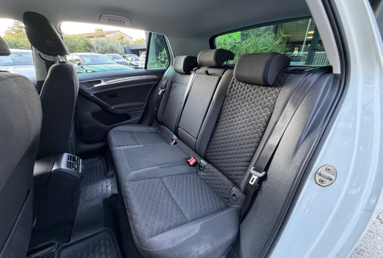 Volkswagen Golf 1.0 TSI 115 Connect DSG7 / Distribution OK / Carplay / Cockpit / Caméra / Keyless