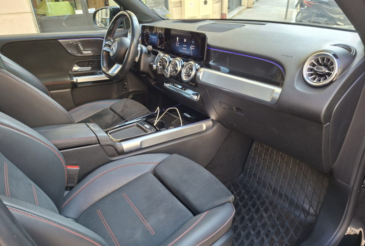 Mercedes GLB 200d 2.0 d 8G-TRONIC 150 CH 7 PLACES AMG LINE PLUS