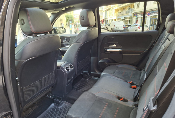 Mercedes GLB 200d 2.0 d 8G-TRONIC 150 CH 7 PLACES AMG LINE PLUS