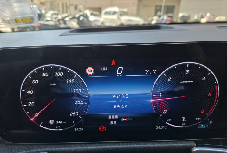 Mercedes GLB 200d 2.0 d 8G-TRONIC 150 CH 7 PLACES AMG LINE PLUS