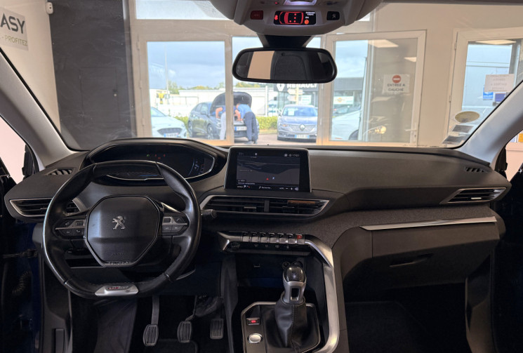 Peugeot 3008 1.6 BLUEHDI 120 ALLURE / KIT DISTIBUTION NEUF 