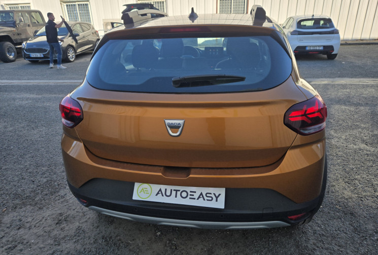 Dacia Sandero III Stepway 1.0 TCe BVM6 90 cv  CONFORT* CARPLAY * CLIM AUTO * FAIBLE Km*   