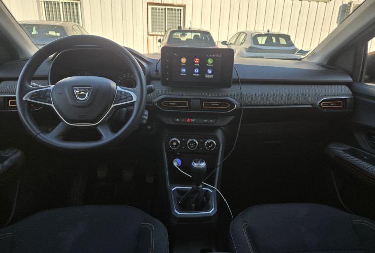 Dacia Sandero III Stepway 1.0 TCe BVM6 90 cv  CONFORT* CARPLAY * CLIM AUTO * FAIBLE Km*   