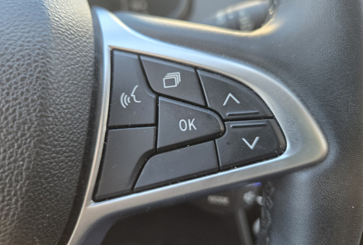Dacia Sandero III Stepway 1.0 TCe BVM6 90 cv  CONFORT* CARPLAY * CLIM AUTO * FAIBLE Km*   