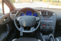 Citroën DS4 1.6 HDI 115 CH - SO CHIC - Distrib faite - Clim Auto - Radars - Bluetooth