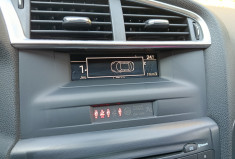 Citroën DS4 1.6 HDI 115 CH - SO CHIC - Distrib faite - Clim Auto - Radars - Bluetooth