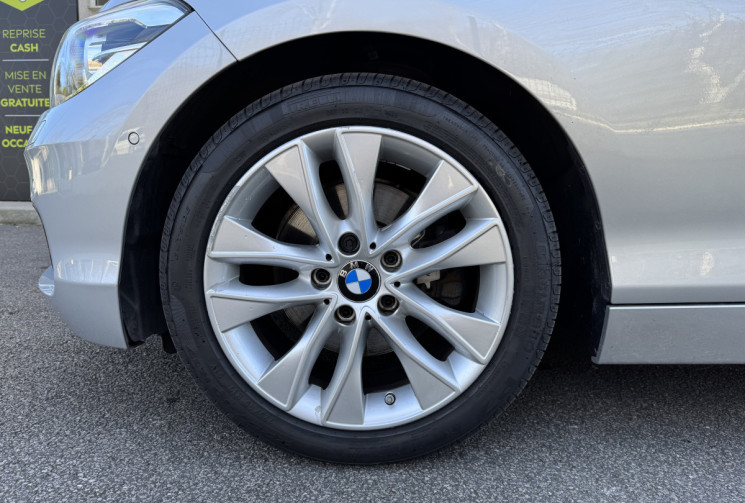 BMW Série 1 125i F21 LCI 218 ch Urban Chic BVA8 / Volant M Sport / Camera / Entretien BMW / 125