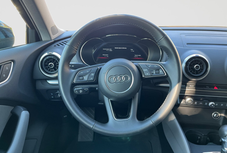 Audi A3 SPORTBACK 1.6 30 tdi ambition lux