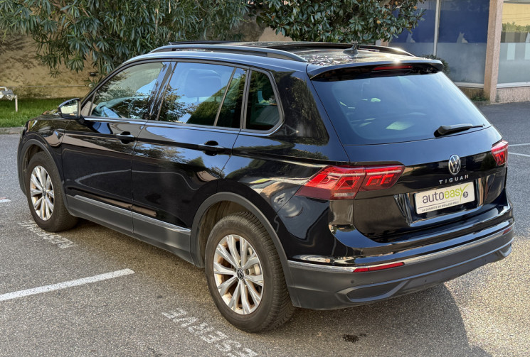 Volkswagen Tiguan 1.5 TSI 150 ch Life / Toit ouvrant / Coffre elec / HUD / Feux matrix