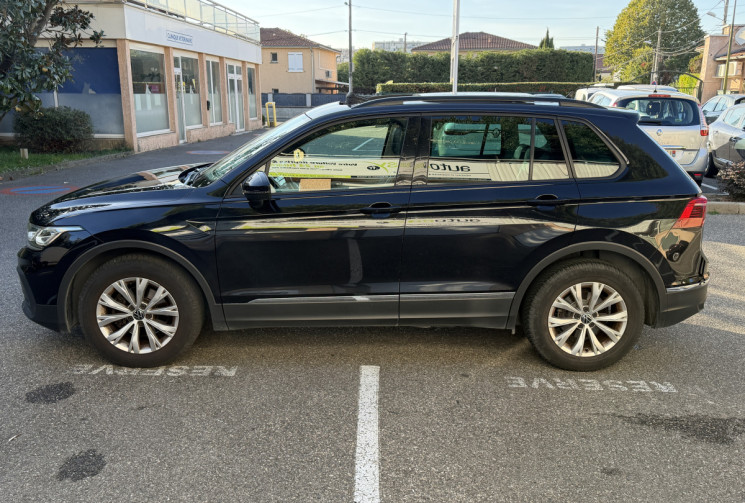 Volkswagen Tiguan 1.5 TSI 150 ch Life / Toit ouvrant / Coffre elec / HUD / Feux matrix
