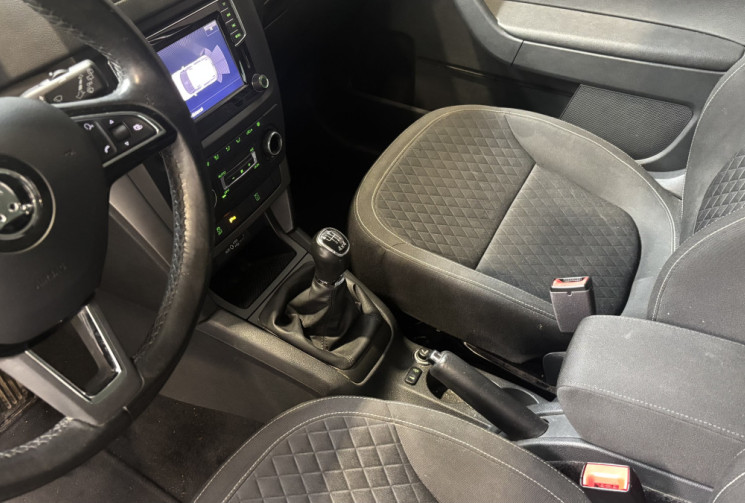 Skoda YETI 1.4 TSI 150cv 4x4 DRIVE 2017 / CARPLAY / CAMÉRA DE RECUL