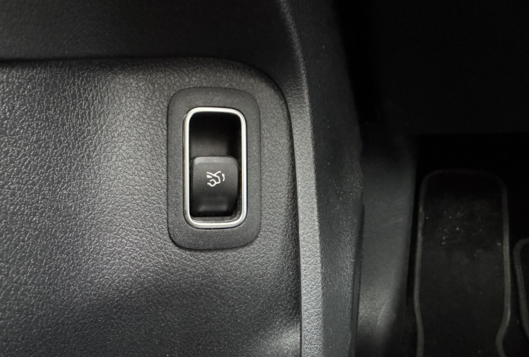 Mercedes CLASSE A BERLINE 180 D 116 CV AMG LINE 8G-DCT + TOIT OUVRANT 