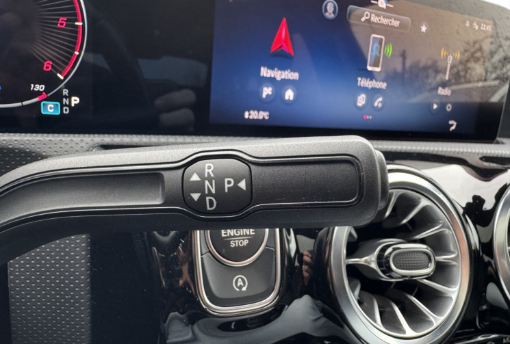 Mercedes CLASSE A BERLINE 180 D 116 CV AMG LINE 8G-DCT + TOIT OUVRANT 