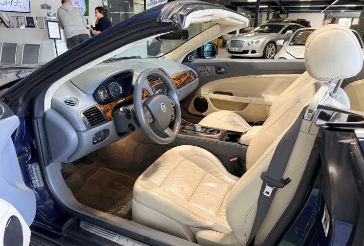 Jaguar XK 5.0 385 CH CONVERTIBLE