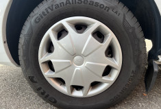 Ford TRANSIT CUSTOM FG 2.2TDCi100 / L2 H1 TREND
