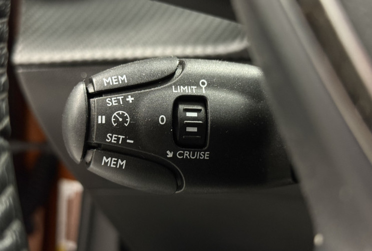 Peugeot 2008 Active 1.5 BlueHDi 110 ch