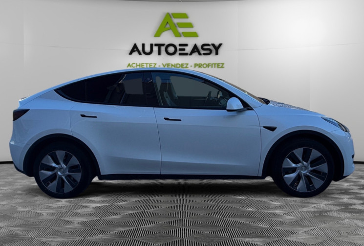 Tesla Model Y STANDARD RANGE / 299 CH / SOH 92.1%