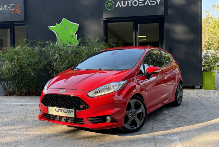 Ford Fiesta ST 1.6 EcoBoost 182 / Distribution Neuve / Sony / Recaro / Radars AR 