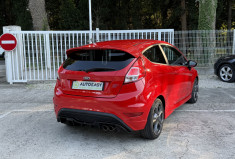 Ford Fiesta ST 1.6 EcoBoost 182 / Distribution Neuve / Sony / Recaro / Radars AR 