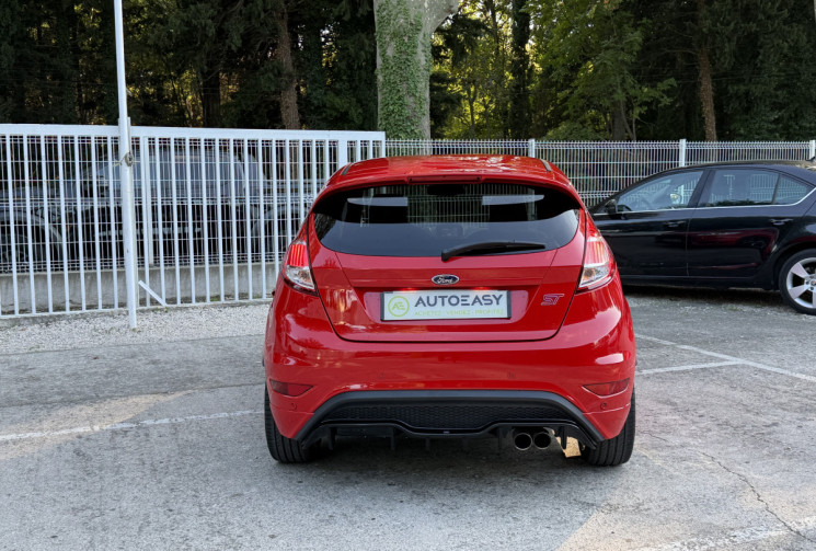 Ford Fiesta ST 1.6 EcoBoost 182 / Distribution Neuve / Sony / Recaro / Radars AR 