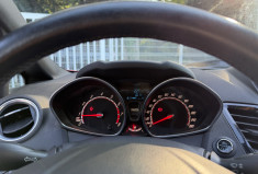 Ford Fiesta ST 1.6 EcoBoost 182 / Distribution Neuve / Sony / Recaro / Radars AR 