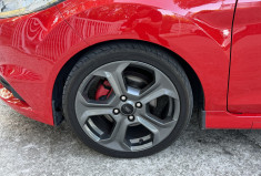 Ford Fiesta ST 1.6 EcoBoost 182 / Distribution Neuve / Sony / Recaro / Radars AR 