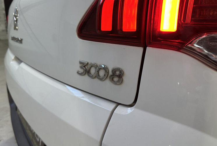 Peugeot 3008 1.6 BlueHDi 120ch Allure S&S EAT6