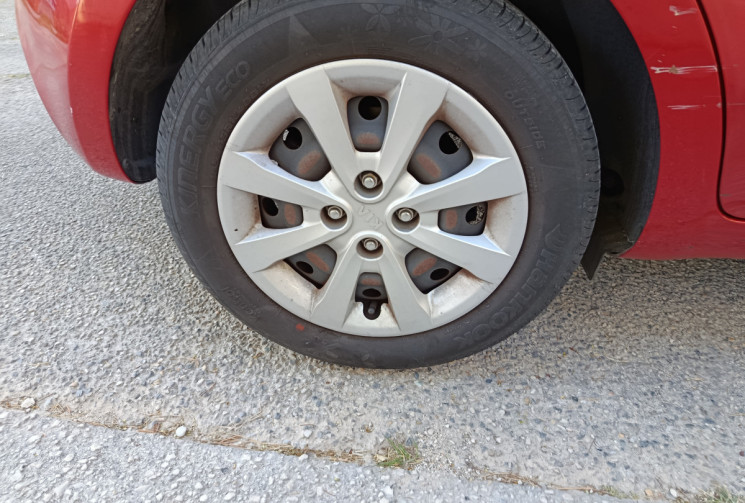 Kia RIO 1.2L 85 CH - Clim - Entretien à jour - Faible kilométrage