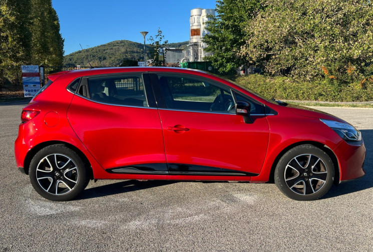 Renault Clio 0.9 TCe 90ch energy Intens 5p