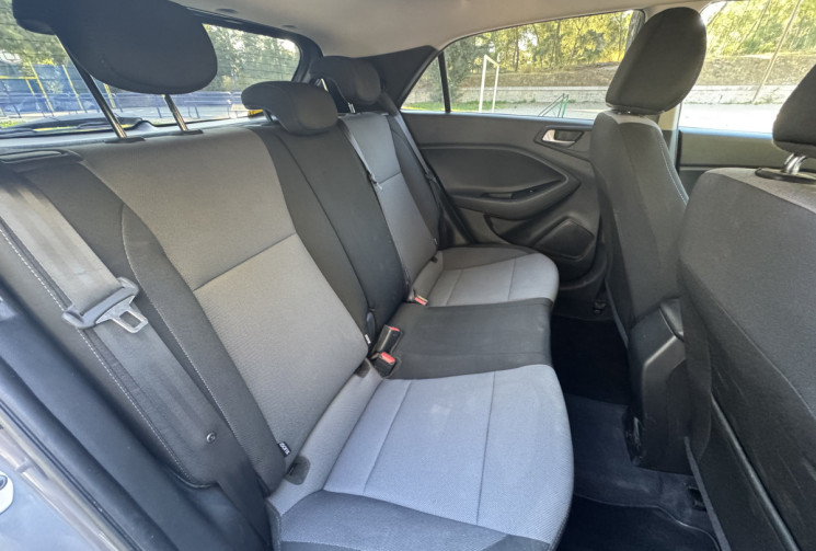 Hyundai I20 1.2 i 16V 84CH INTUITIVE / FAIBLE KILOMETRAGE / VEHICULE SUIVI