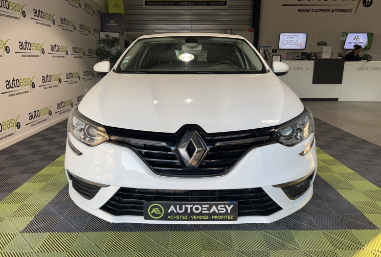 Renault Megane 1.3 TCE 115 CH ZEN BVM6