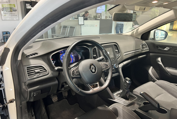 Renault Megane 1.3 TCE 115 CH ZEN BVM6