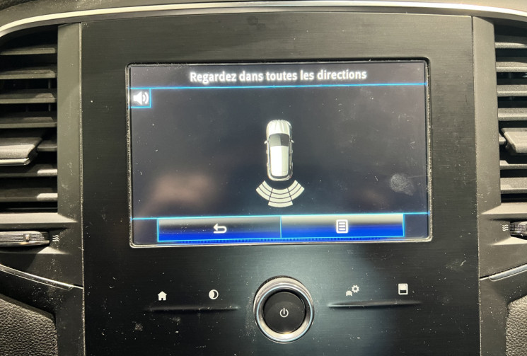 Renault Megane 1.3 TCE 115 CH ZEN BVM6