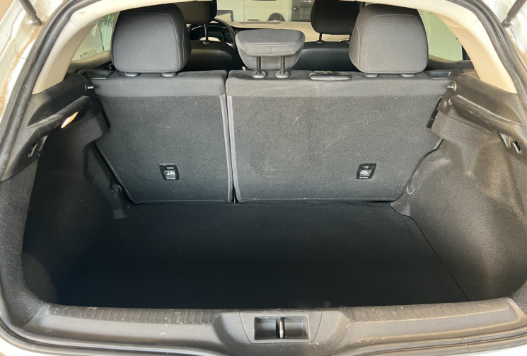 Renault Megane 1.3 TCE 115 CH ZEN BVM6