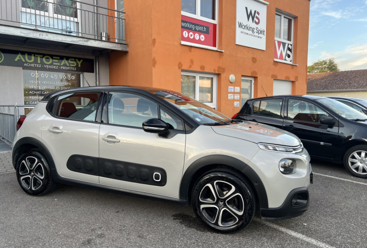 Citroën C3 1.2 VTi SHINE / Courroie de distribution changée 10/2025
