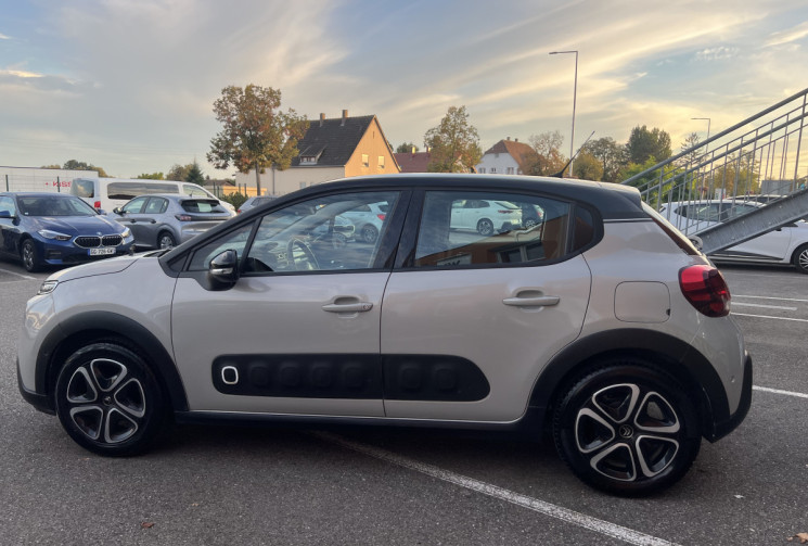 Citroën C3 1.2 VTi SHINE / Courroie de distribution changée 10/2025
