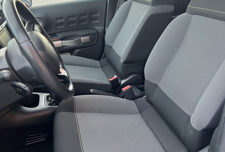 Citroën C3 1.2 VTi SHINE / Courroie de distribution changée 10/2025