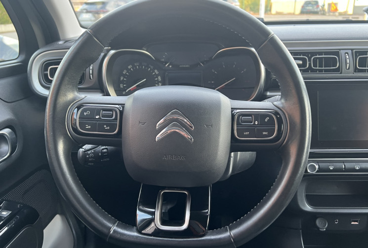 Citroën C3 1.2 VTi SHINE / Courroie de distribution changée 10/2025