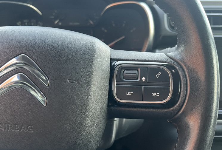 Citroën C3 1.2 VTi SHINE / Courroie de distribution changée 10/2025